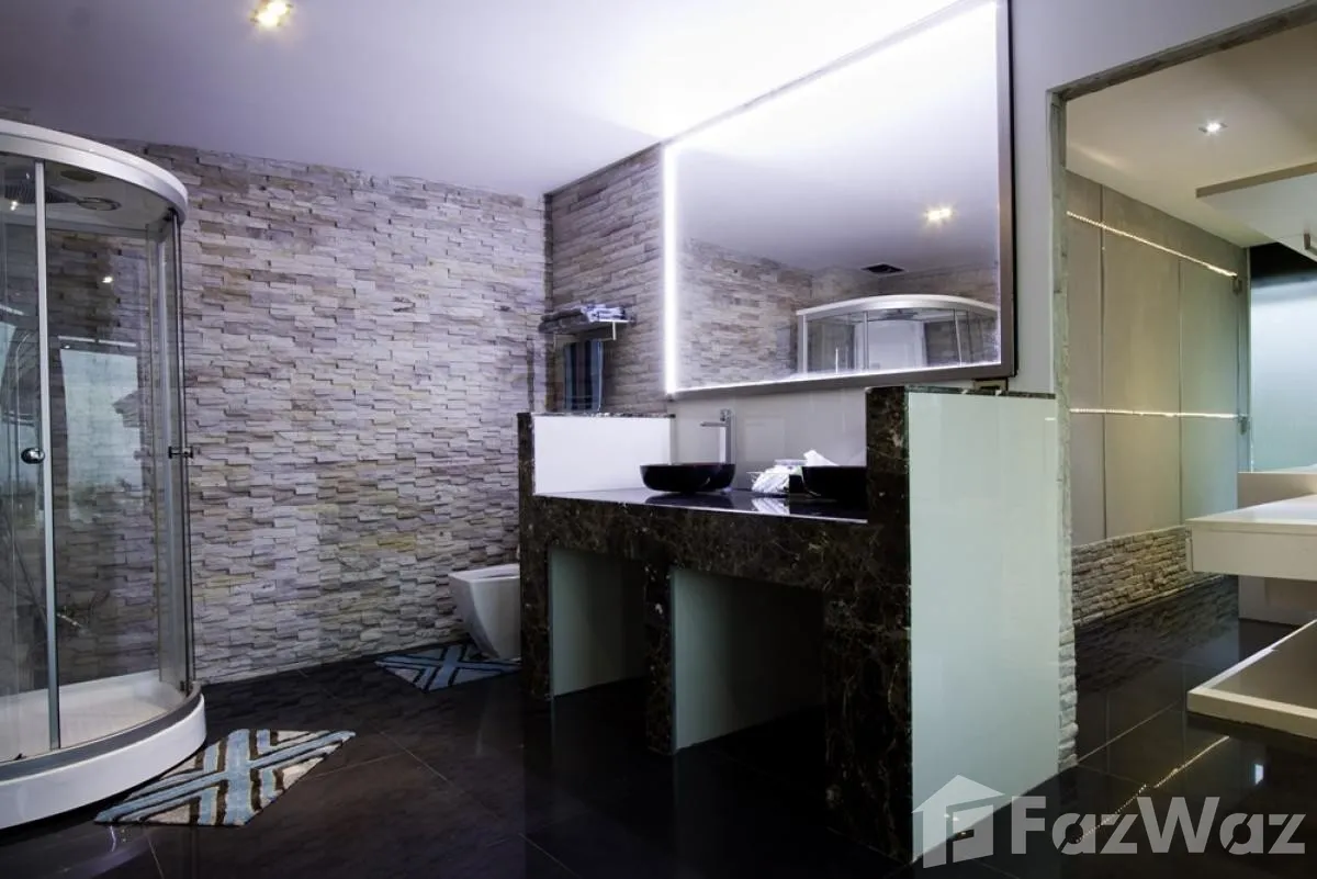 picture 3 Bedroom Villa for sale in Rawai, Phuket  20282 - 33/36