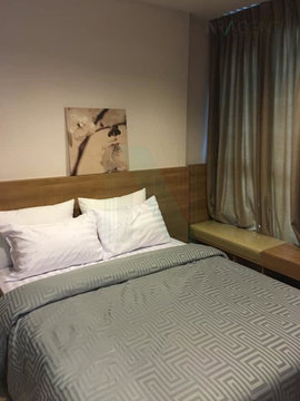 🎊 For Rent Condo RHYTHM SATHORN Building S, Floor 17,1 bed room, Room size 35.00 sqm