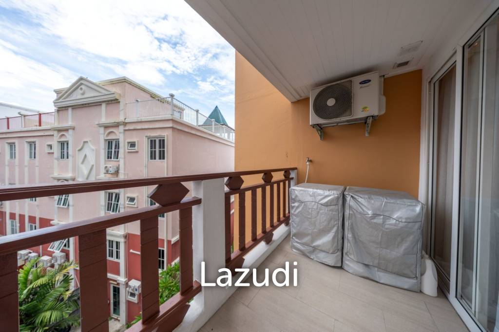 picture Elegantly Renovated 3-Bedroom Luxury at Royal Hill Resort - 33/35