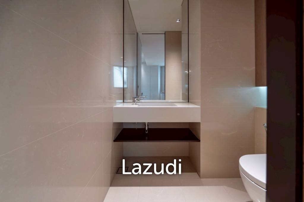 picture 160 sqm riverfront 2-bedroom condo Banyan Tree Residences Khlong San Bangkok - 25/36