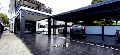 Houses for sale Na Jomtien, Chonburi : Grand 2-Story Modern Detached House at Huay Yai, Pattaya