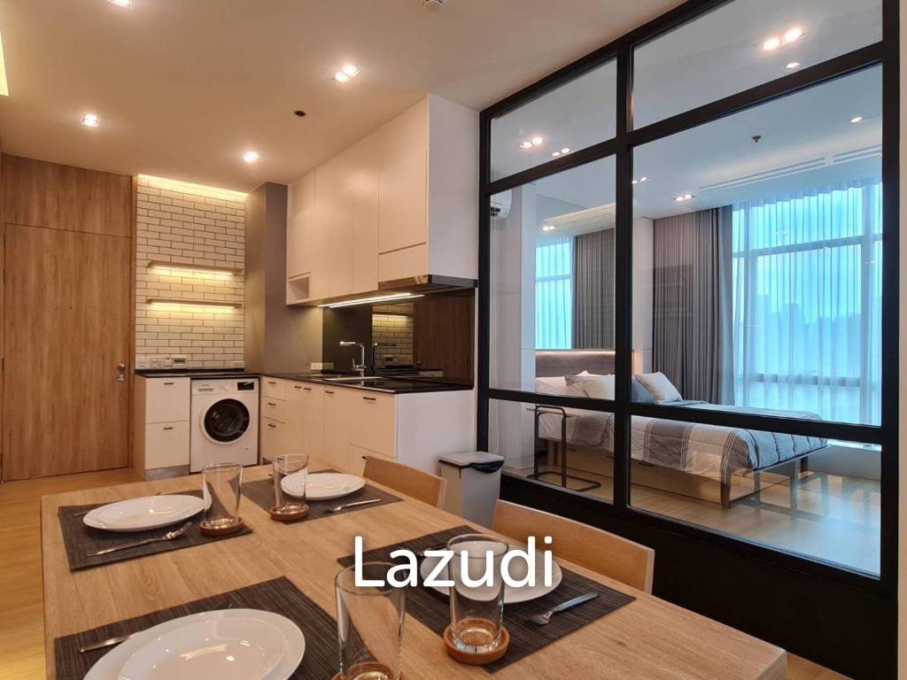 รูป 60 sqm river view condo on 14th floor at Baan Sathorn Chaopraya, Khlong San Bangkok - รูปที่ 6/24