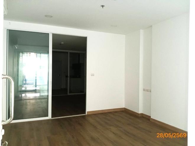 picture OFFICE 38.62 Sq.w. Bang Phlat Bangkok for 3.5M - 1/24