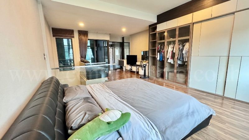 รูป ทาวน์โฮม เดอะ เทอเรส รามอินทรา 65 (Land & Houses) ใกล้สถานีรถไฟฟ้าสายสีชมพู ทำเลดี ราคาถูก - รูปที่ 13/18