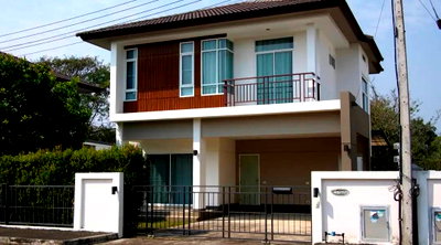 บ้านเดี่ยว เชียงใหม่ : ขายบ้านเดี่ยว 2 ชั้น โครงการอรสิริน 11 สันทราย เชียงใหม่ ใกล้มหาวิทยาลัยแม่โจ (H527) T.0946511456