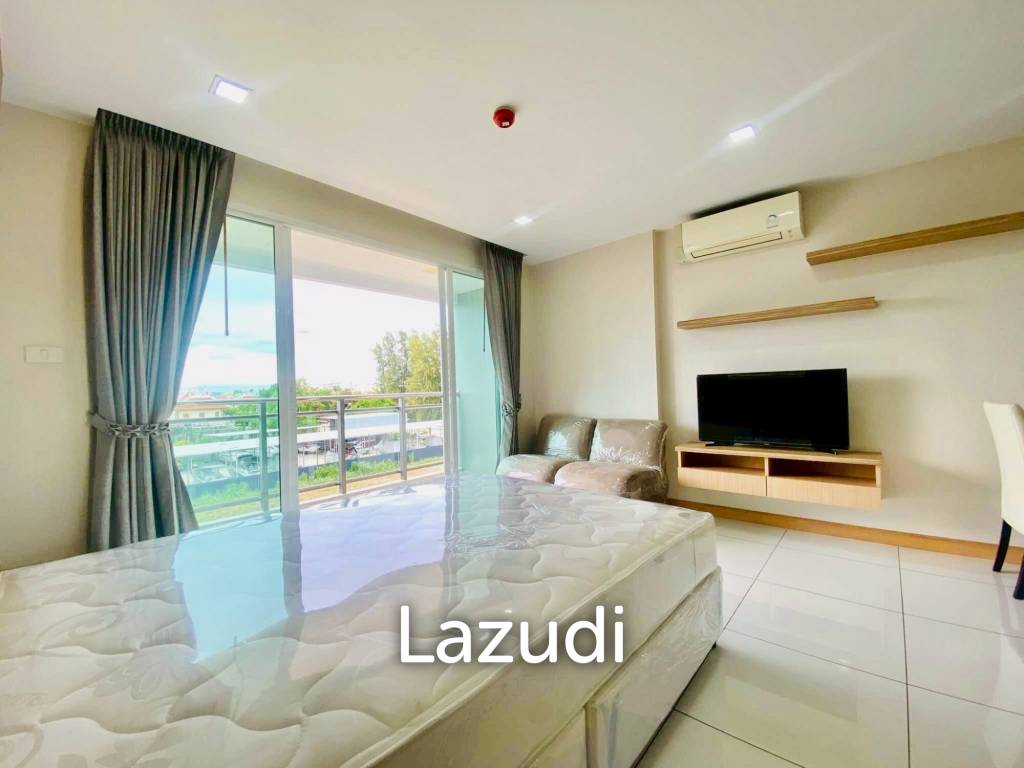 picture Whale Marina Condominium Na Jomtien for Sale Spacious Studio - 3/10