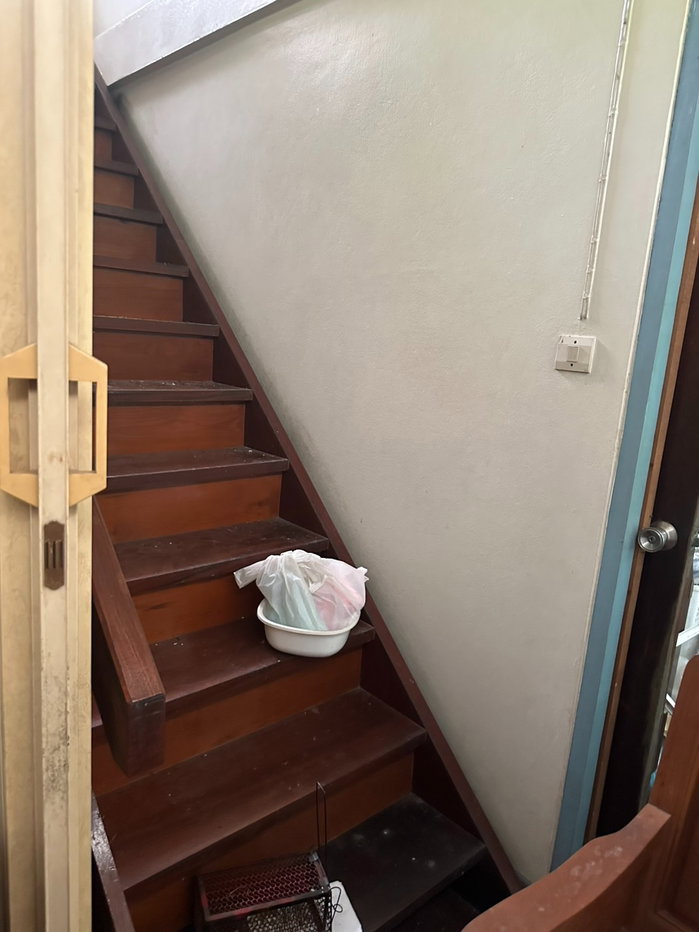 รูป ขายบ้านเดี่ยวครึ่งตึกครึ่งไม้สักทอง แปลงใหญ่ 181 ตร.ว. ทำเลเมืองนนทบุรี ใกล้ท่าน้ำนนท์ เหมาะอยู่อาศัยหรือลงทุน - รูปที่ 10/15