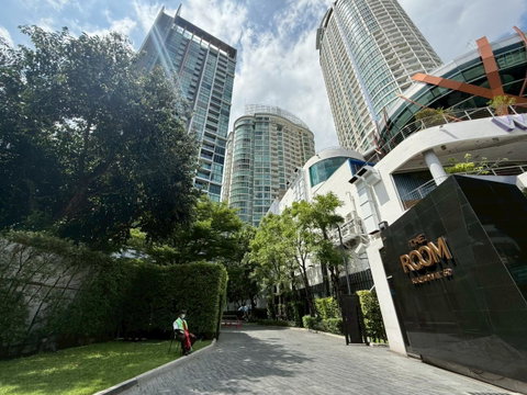 🔥🔥🔥 For Sale Condo , The Room Sukhumvit 69 , BTS-Phra Khanong , Phra Khanong , Watthana , Bangkok , CX-112665 ✅ Live chat with us ADD LINE @connexproperty ✅ 🔥🔥🔥