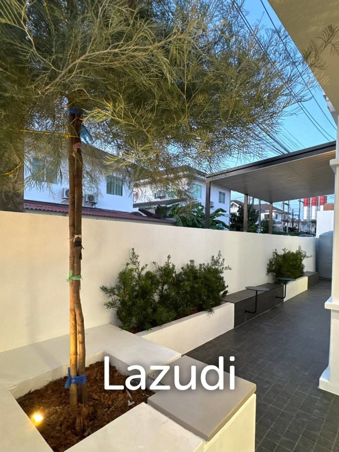 รูป Newly Renovated Townhouse for Sale in Muang Phuket - รูปที่ 11/12