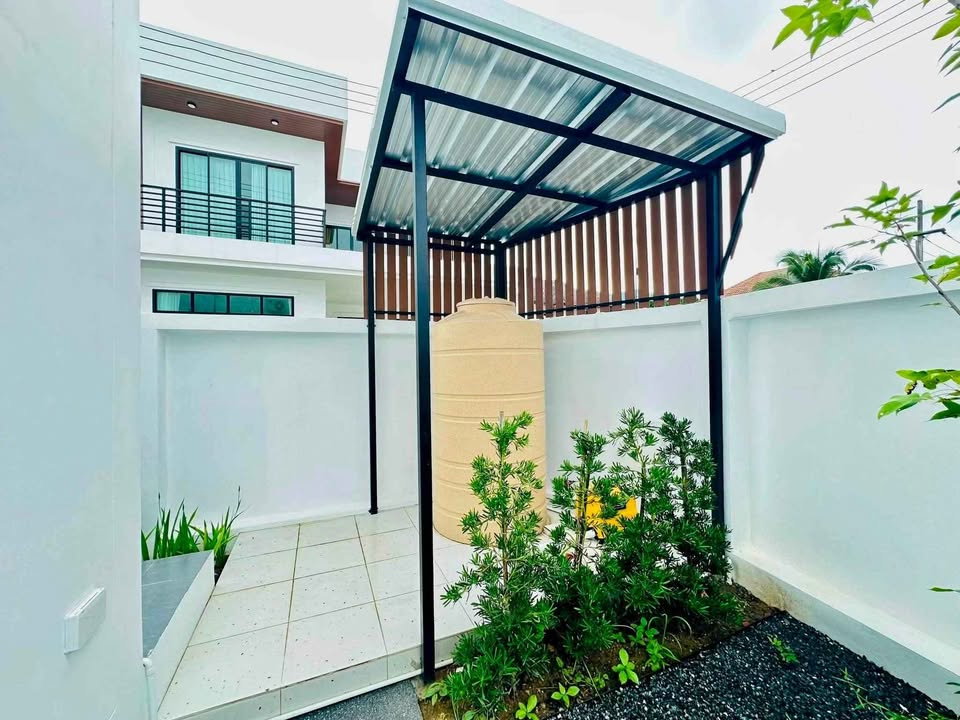 รูป บ้านเดี่ยว 2 ชั้น MODERN STYLE / ต.แม่เหียะ อ.เมืองเชียงใหม่ จ.เชียงใหม่ T.063-664-9056 - รูปที่ 29/31