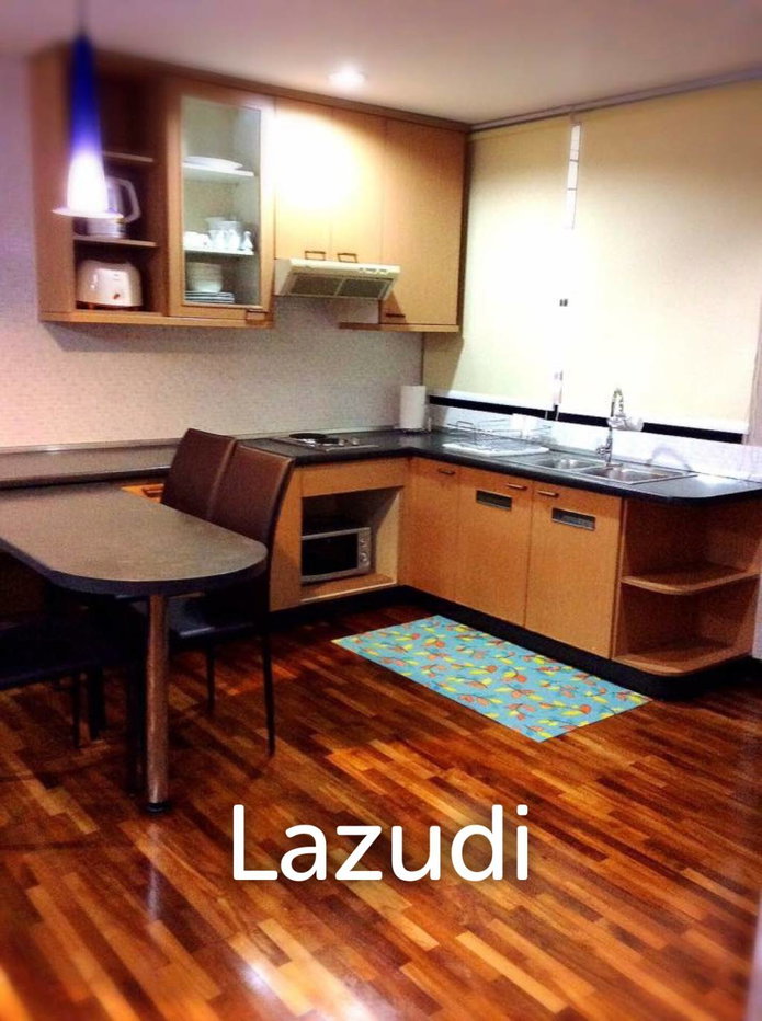 picture 70 sqm 2 Bedroom Condo on 6th Floor in Khlong Tan Nuea Bangkok - 4/10
