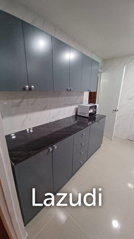 รูป 220 sqm condo on 12th floor in Khlong Toei Bangkok - รูปที่ 6/8