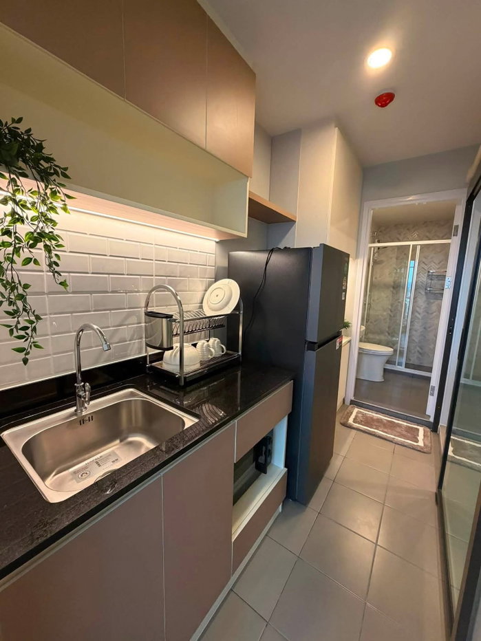 รูป 🛎️ให้เช่าห้องแต่งหรู Build-in จัดเต็ม คอนโด Regent Home วุฒากาศ  ชั้น 25 ตึก A วิวนอก มองเห็นองค์พระสวยงาม 🧸 - รูปที่ 5/12