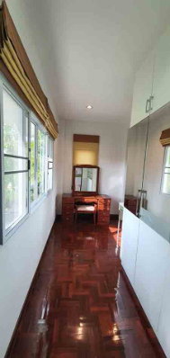 picture Spacious 2-Storey Detached House for Rent with Maid's Room - 20/28