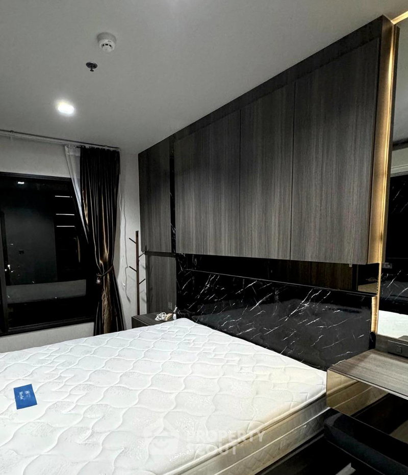 picture 1-BR 33 Sqm Condo At Life Asoke - Rama 9, 300m to MRT Phra Ram 9 (ID 3069791) - 4/6