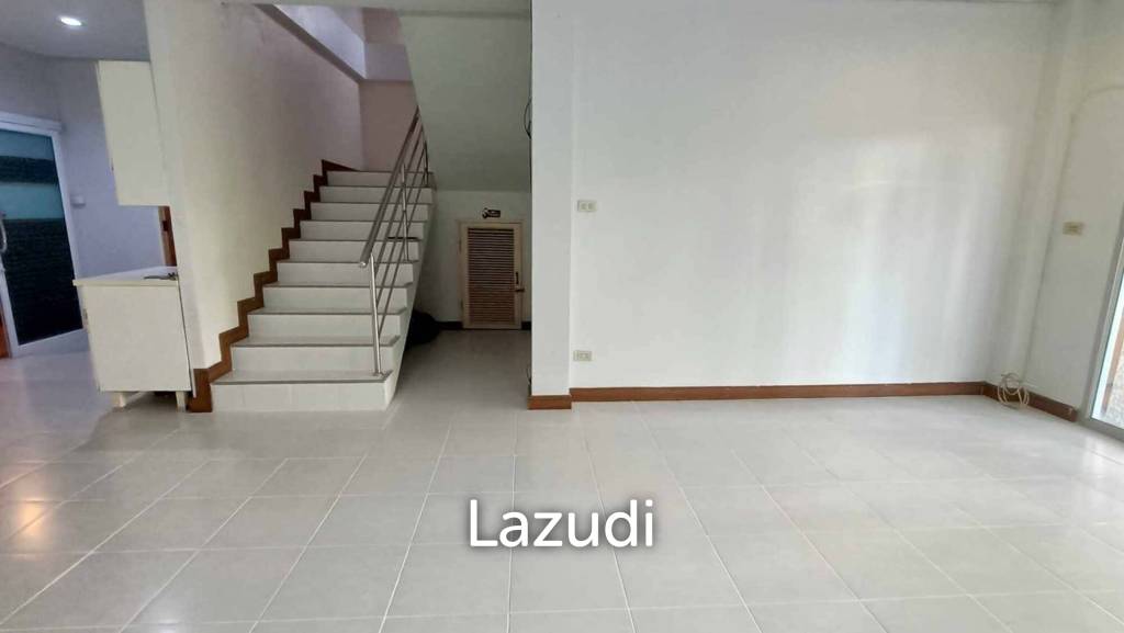 รูป ขายบ้านทาวน์โฮม 2 ชั้น 3 ห้องนอน ในตัวเมืองเชียงราย - รูปที่ 6/23