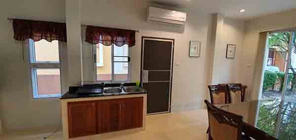 picture Spacious 2-Storey Detached House for Rent with Maid's Room - 11/28