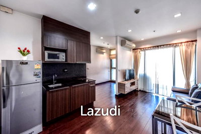 คอนโดให้เช่า : 50 sqm 1 Bedroom Condo on 16th Floor at Ideo Q Phayathai Bangkok
