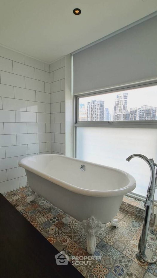 picture 4-BR Condo Penthouse Condominium 3 Near BTS Ekkamai (300m) (ID 3069992) - 19/22