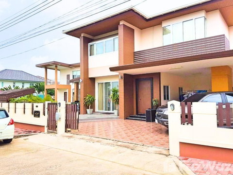 6 Bedroom House for sale at Central Park Hillside Village 30439