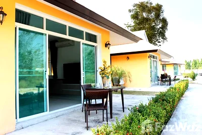 Houses for sale Bang Lamung Chonburi : 1 Bedroom Villa for sale in Pong, Chon Buri  27074