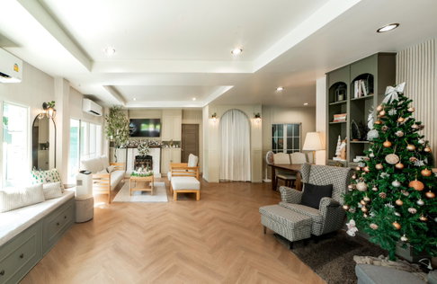 Urgent Sale – 2-Storey Detached House at Rock Garden Place Land Area: 107 sq.w. | Usable Area: 490 sq.m. | 5 Bedrooms | 5 Bathrooms
