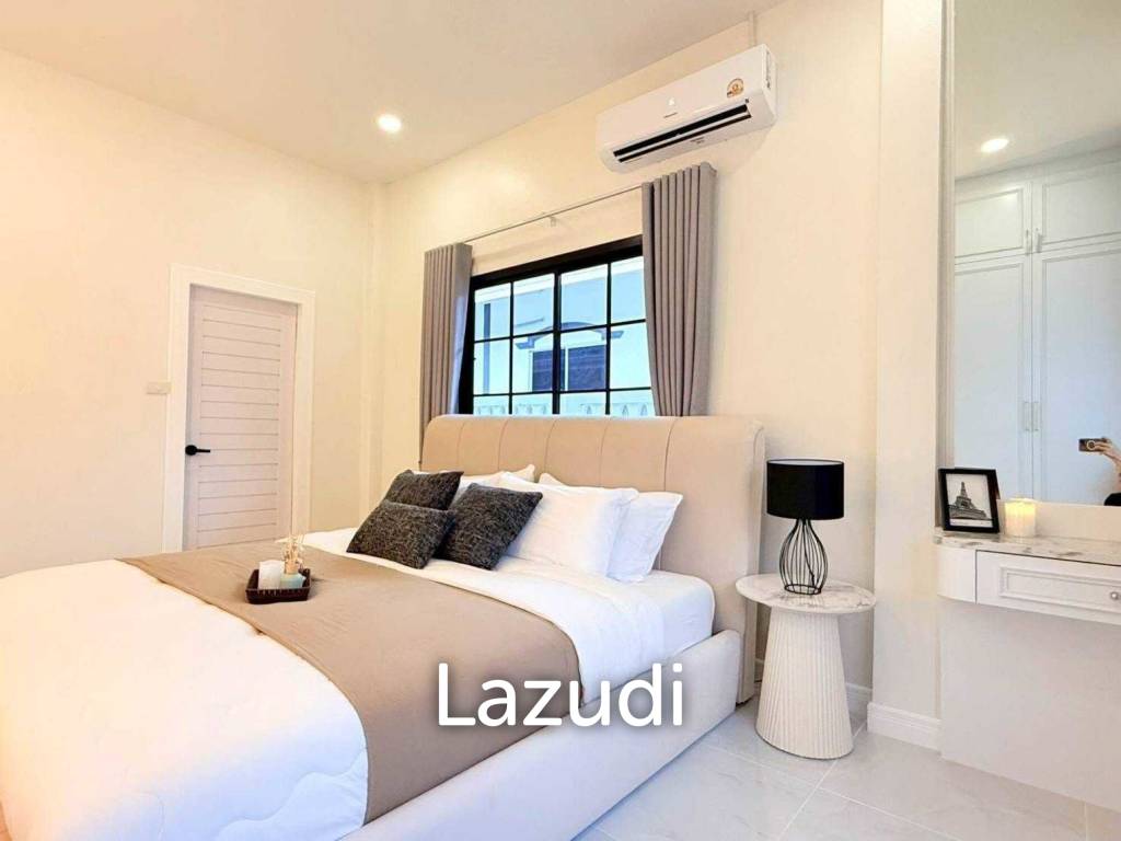 picture Newly Renovated Modern Luxury Detached House - 13/22