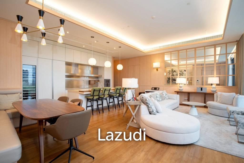 รูป 230 sqm 3 Bed Luxury Condo on 9th Floor at Sindhorn Lumpini, Lumpini Pathum Wan - รูปที่ 2/12