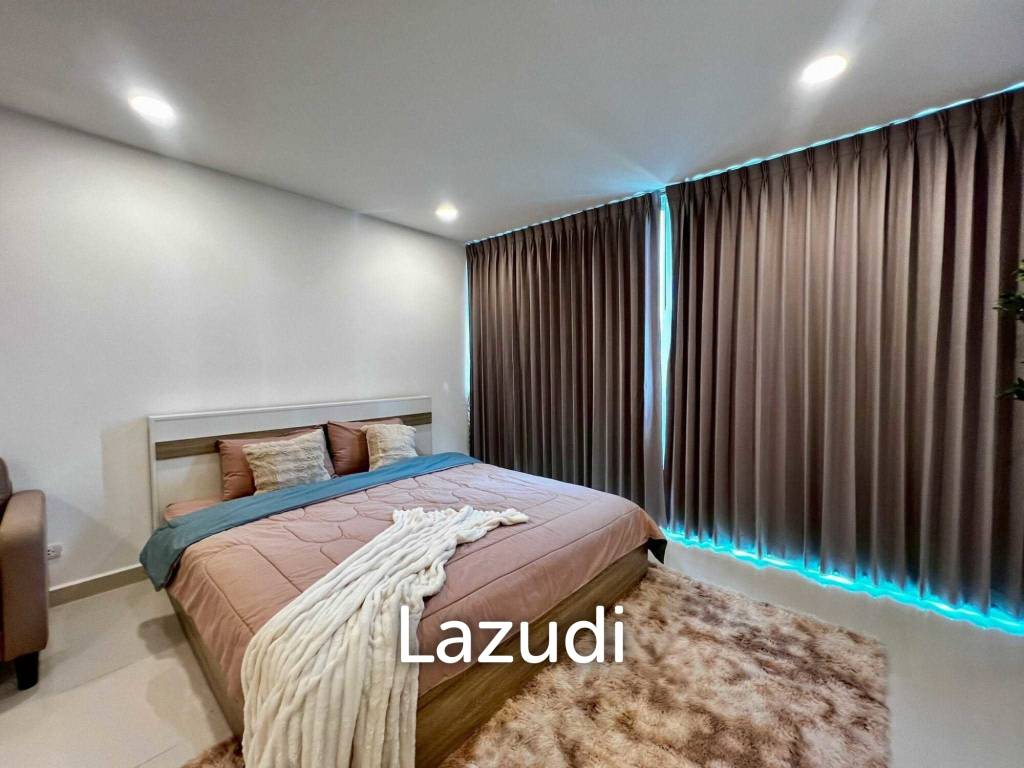 picture High-Floor Studio Condo for Sale at Club Royal Naklua - 4/10