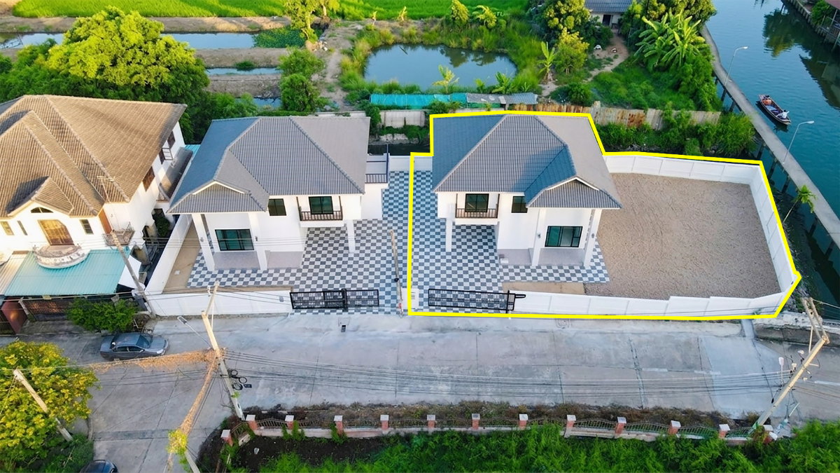 รูป ขายบ้านเดี่ยว 115.3 ตร.ว. เมืองปทุมธานี รีโนเวทใหม่สไตล์มินิมอล ทำเลริมน้ำติดคลองธรรมชาติ 2 ด้าน - รูปที่ 4/12
