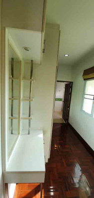 picture Spacious 2-Storey Detached House for Rent with Maid's Room - 18/28