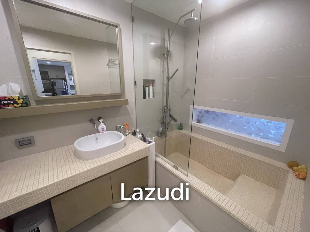 picture Close to the beach / pool view / balcony - 10/15