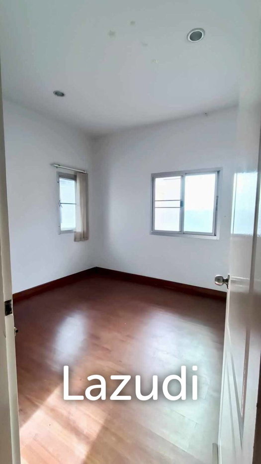 รูป ขายบ้านทาวน์โฮม 2 ชั้น 3 ห้องนอน ในตัวเมืองเชียงราย - รูปที่ 15/23