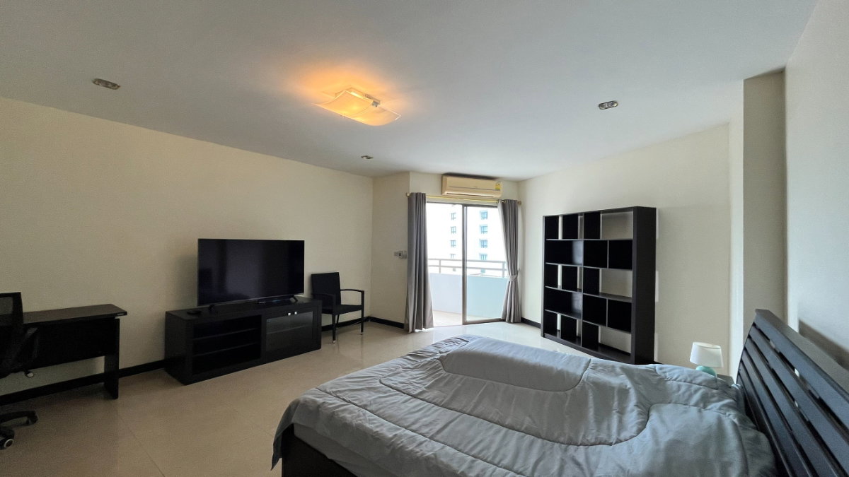 picture 🏙️ Riverside Condominium for Rent | 2 Bedrooms | Large Balcony | Stunning Doi Suthep View | Chiang Mai - 14/20