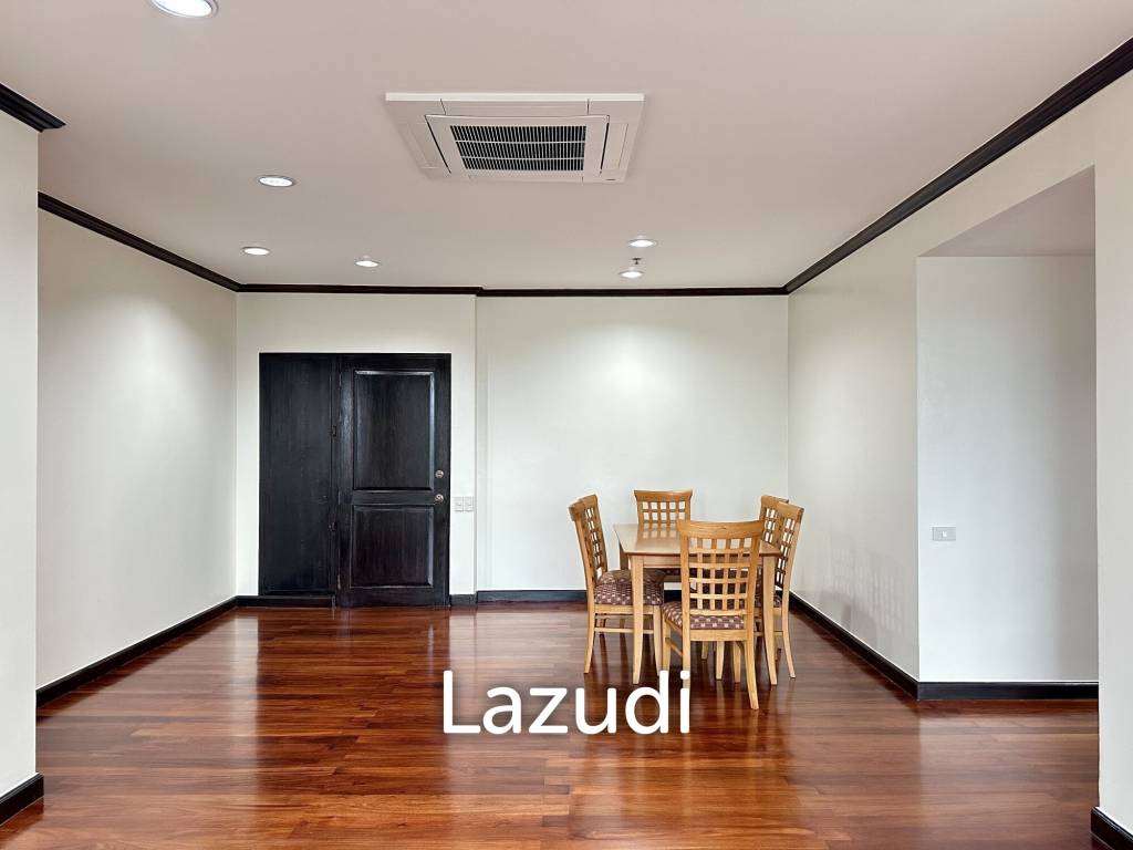 picture 3 bedroom 2 bathroom river view apartment 137 sqm. at Baan Chaopraya for rent - 4/23