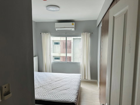 Condo for rent, Asoke-Ratchada, size 35sq m, near MRT Rama 9 station.