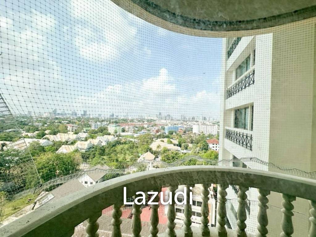 picture 215 sqm 3 Bed Condo on 11th Floor at Royal Castle Pattanakarn Suan Luang - 9/9
