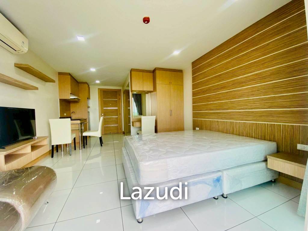 picture Whale Marina Condominium Na Jomtien for Sale Spacious Studio - 1/10