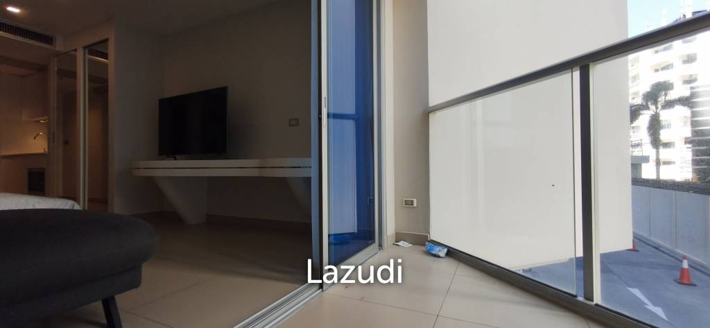 picture Modern Luxury Studio Condo for Sale at Sands - 9/10
