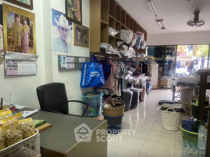 รูป คอนโด 1 ห้องนอน 37 ตร.ม. ชั้น 1 ขาย | View Talay 2 Condominium จอมเทียน (ID 3073489) - รูปที่ 2/6