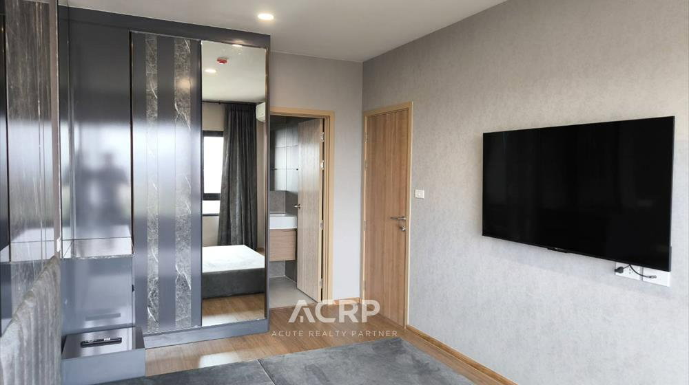 picture Condo for rent on project The Livin Phetkasem. 280 meters from MRT. Rent 27,000 THB/mo. - 4/10