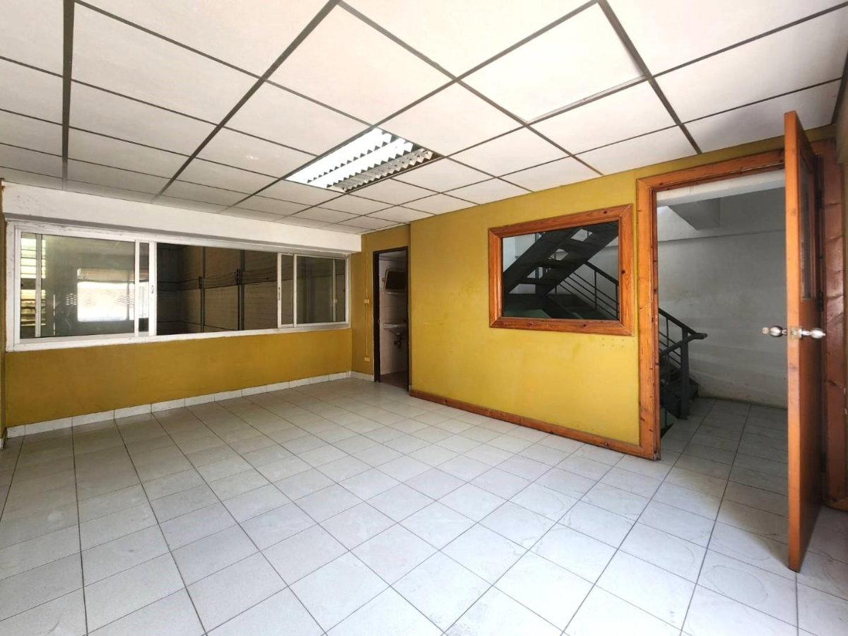 รูป ขายด่วน! โรงงาน โกดัง พร้อมสำนักงาน 3.5 ชั้น ผังสีม่วง บิ๊กแลนด์ แฟคตอรี่ ใกล้นิคมฯ นวนคร ราคาดีที่สุด - รูปที่ 7/11