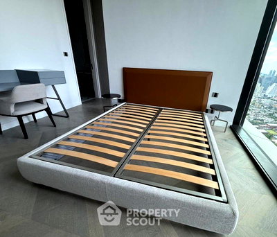 Condos for sale : 3-BR Condo At One 89 Wireless, 44th-Floor, 200m to MRT Lumphini (ID 3073100)
