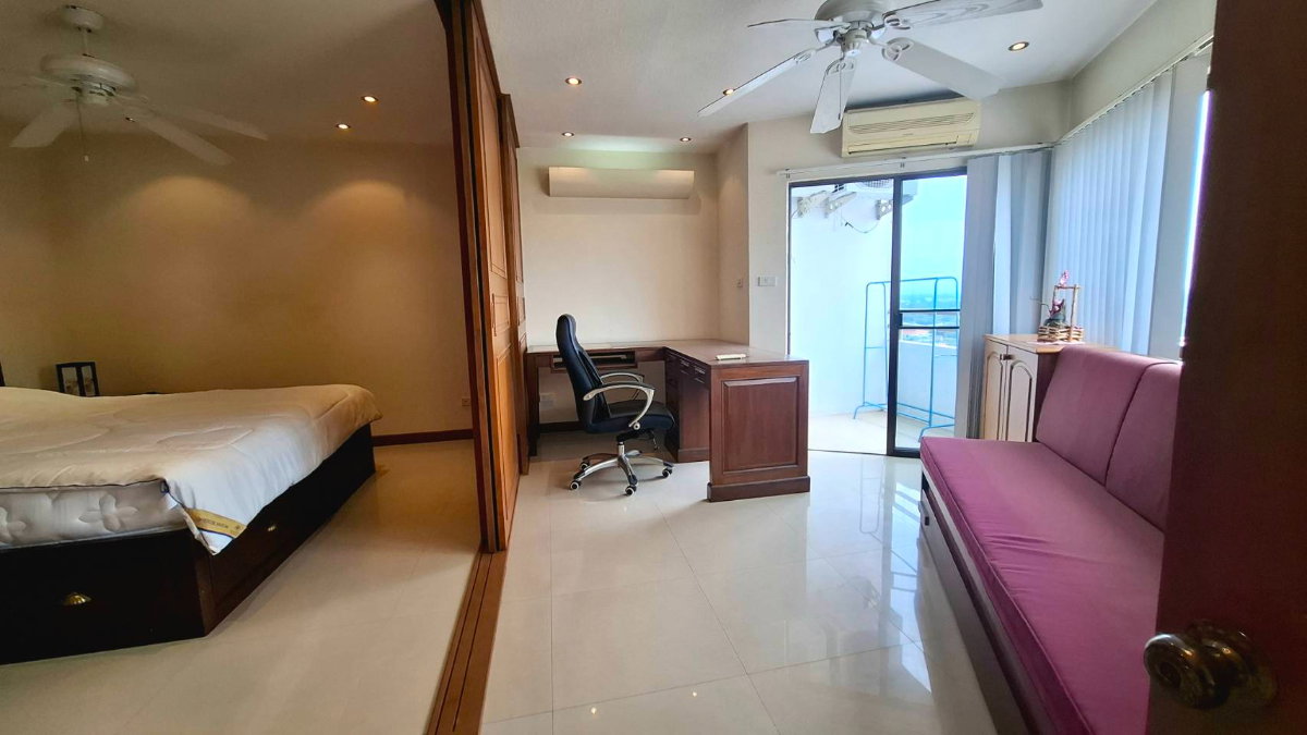 รูป ให้เช่า Chiang Mai Riverside Condominium คอนโดห้องใหญ่ ใกล้สนามบินเชียงใหม่ พร้อมห้องทำงาน - รูปที่ 8/20