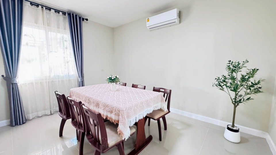 รูป ให้เช่ากาญจน์กนกวิลล์ 15 บ้านเดี่ยวหลังใหญ่ พร้อมเฟอร์นิเจอร์ครบ เข้าอยู่ได้ทันที ทำเลดี ใกล้โรงเรียนนานาชาติ RH-20 - รูปที่ 9/39