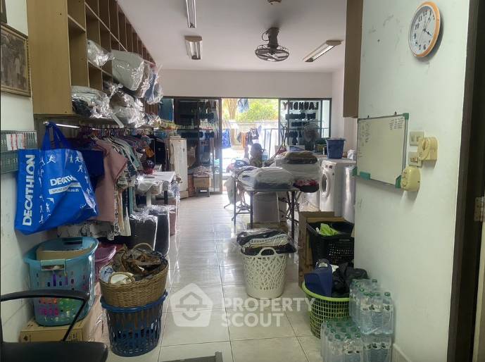 รูป คอนโด 1 ห้องนอน 37 ตร.ม. ชั้น 1 ขาย | View Talay 2 Condominium จอมเทียน (ID 3073489) - รูปที่ 3/6