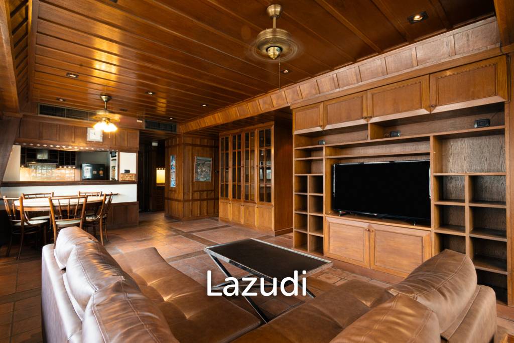 picture Huge 128sqm Classic Thai Vibe at Diamond Tower - 9/29