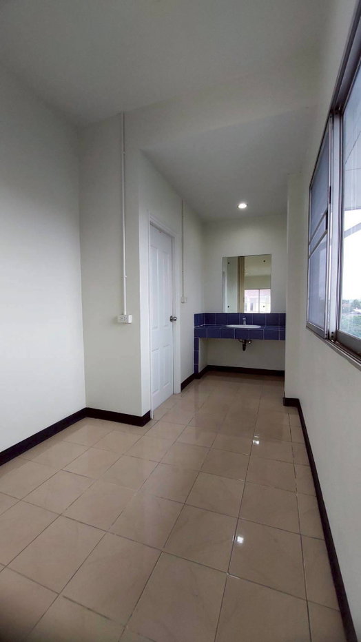 รูป ให้เช่าอาคารพาณิชย์ 3 ชั้น 5 ห้องทำงาน 5 ห้องน้ำ ติดเครื่องปรับอากาศทุกห้อง - รูปที่ 3/24
