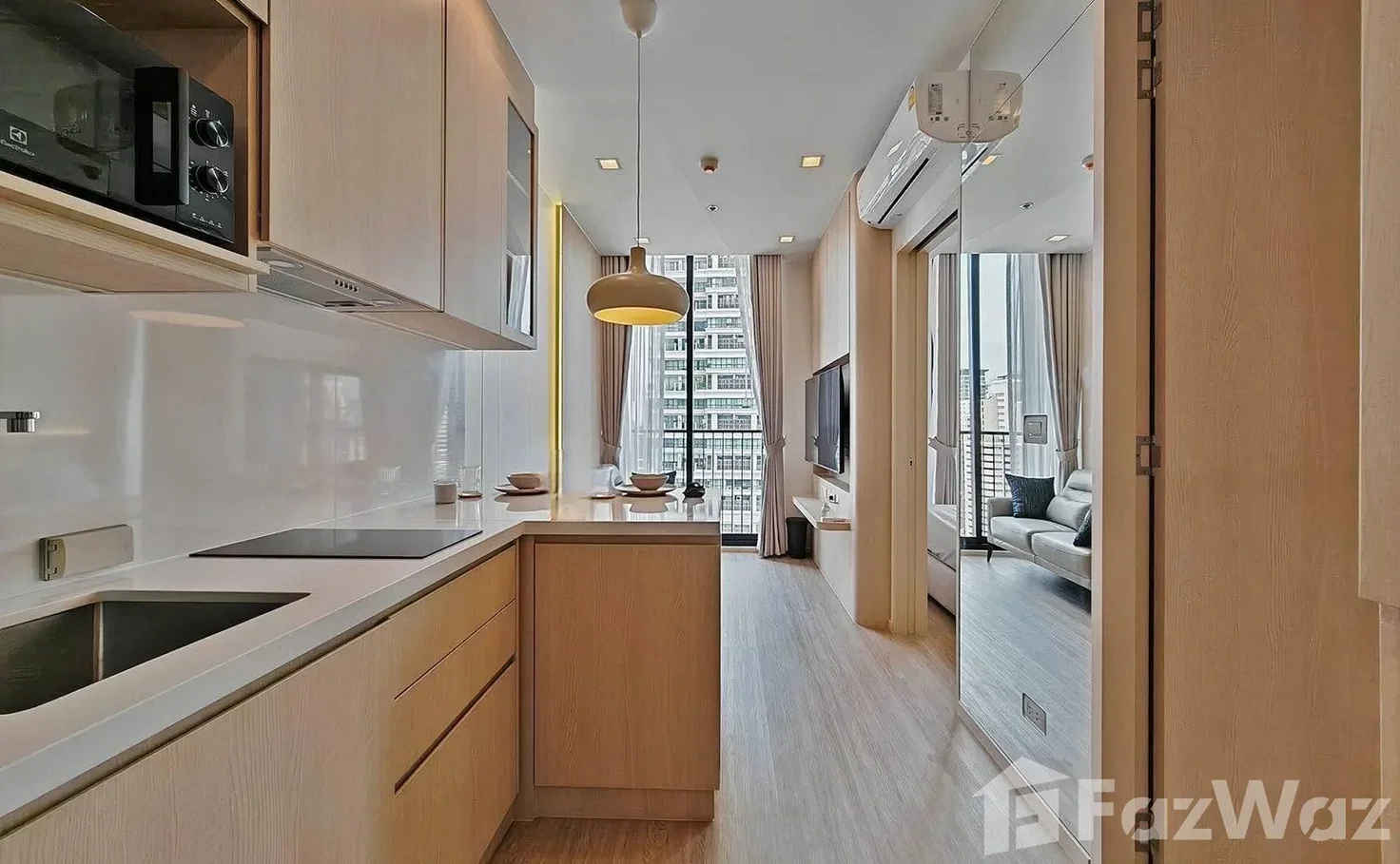 picture Condo near BTS prom pong 6567551 - 4/10