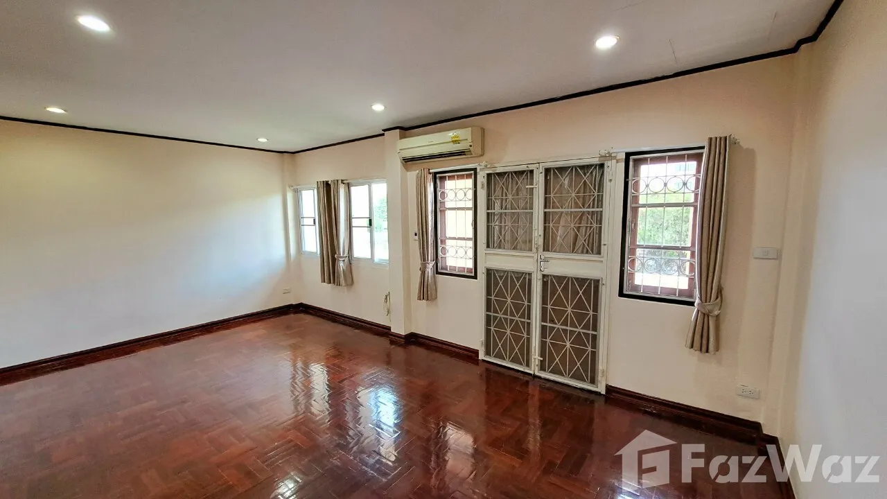 รูป บ้านเดี่ยวให้เช่า 4 ห้องนอน ใน พระโขนงเหนือ, กรุงเทพมหานคร 1960831 - รูปที่ 12/20